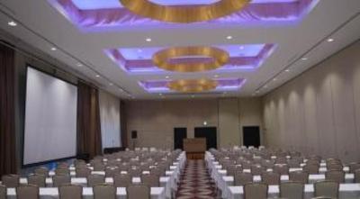 фото отеля Royal Hotel Karatsu