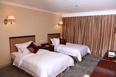 фото отеля Leizhen Hotel