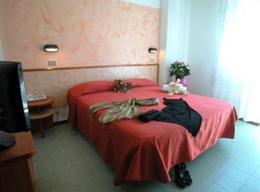 фото отеля Hotel Merkury Rimini