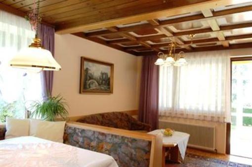 фото отеля Appartements Irene
