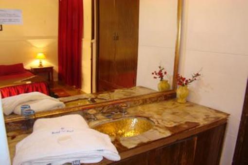 фото отеля Hostal Del Angel