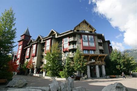 фото отеля Delta Whistler Village Suites