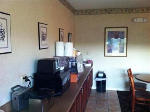 фото отеля Quality Inn & Suites Thomasville