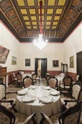 фото отеля Castello Romeo