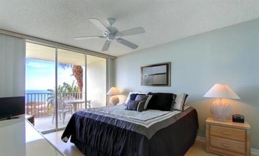 фото отеля Hamilton House Condominiums Indian Rocks Beach