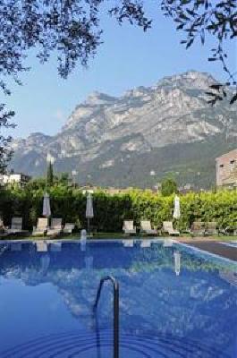 фото отеля Hotel Virgilio Riva del Garda