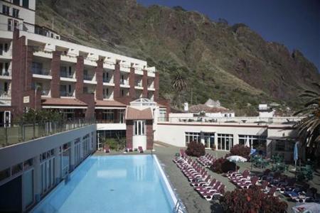фото отеля Aparthotel Paul do Mar