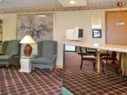 фото отеля Super 8 Englewood