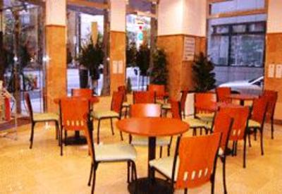 фото отеля Toyoko Inn Nihon-bashi Ningyo-cho