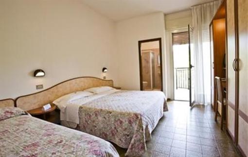 фото отеля Hotel Apollo Cesenatico