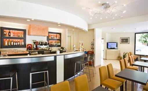 фото отеля Hotel Apollo Cesenatico