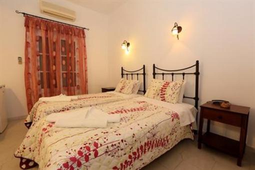 фото отеля Benakis Hotel Platys Gialos (Sifnos)