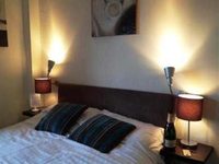 Onesixtwo Guest House London