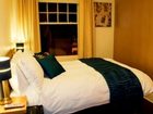 фото отеля Onesixtwo Guest House London