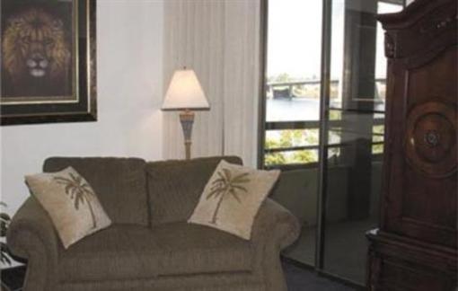 фото отеля Clover Island Inn Kennewick