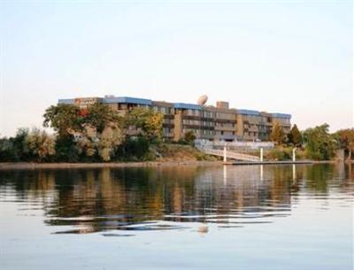 фото отеля Clover Island Inn Kennewick