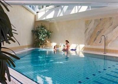 фото отеля Dorint Strandhotel Binz