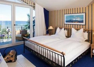 фото отеля Dorint Strandhotel Binz