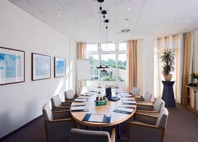 фото отеля Dorint Strandhotel Binz