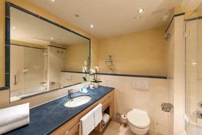 фото отеля Dorint Strandhotel Binz