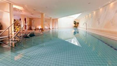 фото отеля Dorint Strandhotel Binz