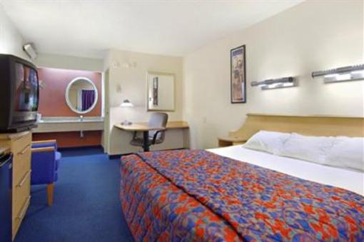 фото отеля Red Roof Inn Princeton