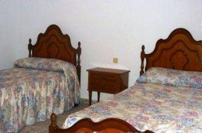 фото отеля Hostal Bodega Conil de la Frontera