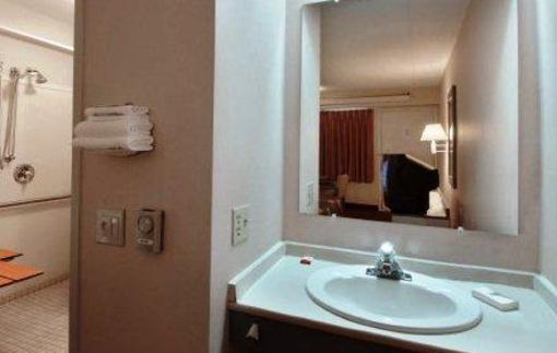 фото отеля Red Roof Inn Nashville North
