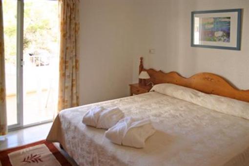 фото отеля Hostal Entre Pinos