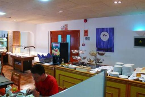 фото отеля Hostal Entre Pinos