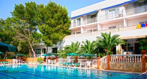 фото отеля Hostal Entre Pinos