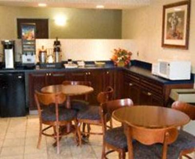 фото отеля Country Hearth Inn Forrest City
