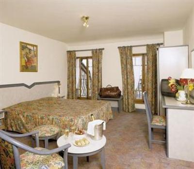 фото отеля Le Vieux Logis Hotel-Restaurant