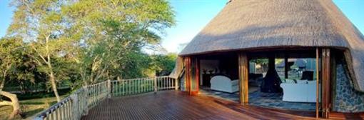 фото отеля Rhino River Lodge