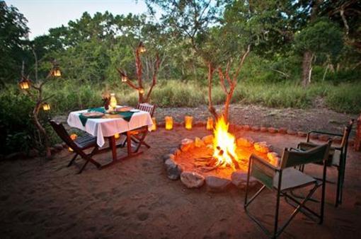 фото отеля Rhino River Lodge