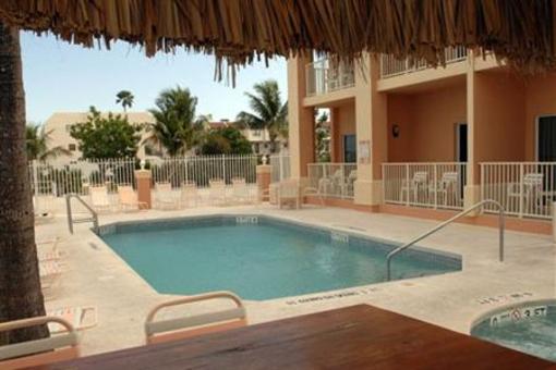 фото отеля Hutchinson Island Plaza Hotel and Suites