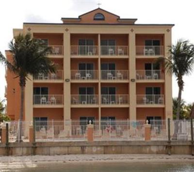 фото отеля Hutchinson Island Plaza Hotel and Suites