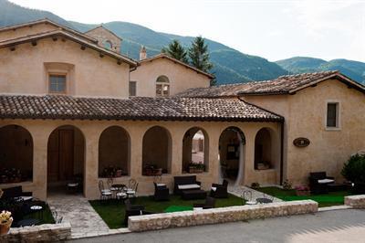 фото отеля Convento di Santa Croce