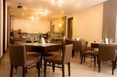 фото отеля The Orange Place Hotel Quezon City