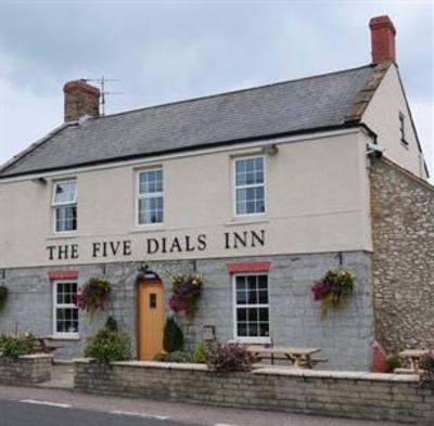 фото отеля The Five Dials Inn