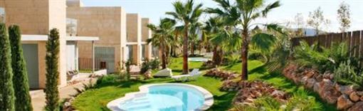 фото отеля L'Escala Resort