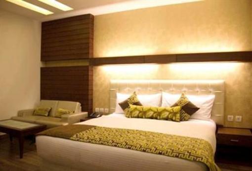 фото отеля Hotel Icon Chandigarh