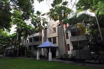 фото отеля Oasis Palm Cove Hotel