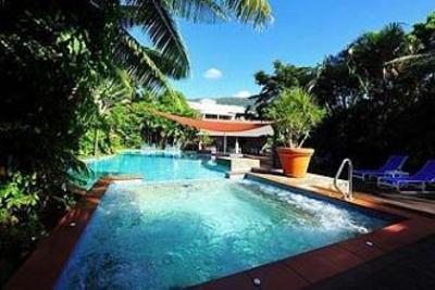 фото отеля Oasis Palm Cove Hotel