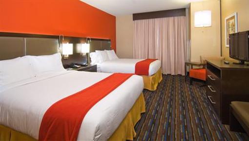 фото отеля Holiday Inn Express & Suites Fulton