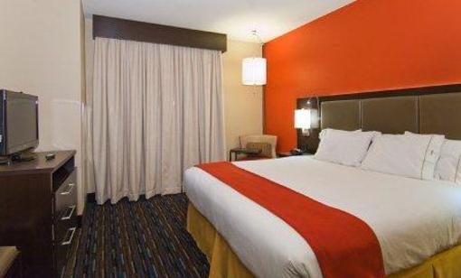 фото отеля Holiday Inn Express & Suites Fulton