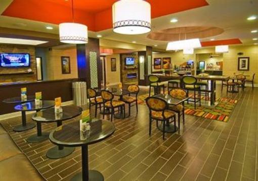 фото отеля Holiday Inn Express & Suites Fulton