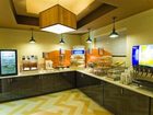 фото отеля Holiday Inn Express & Suites Fulton