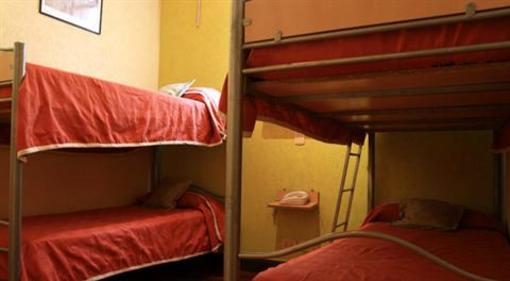 фото отеля Portal del Sur Hostel
