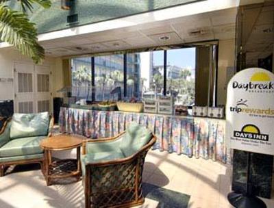 фото отеля Days Inn Panama City Beach Ocean Front